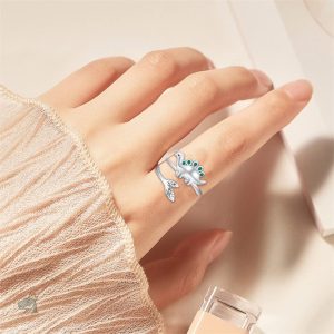 Bijou dinosaure argenté, accessoire tendance
