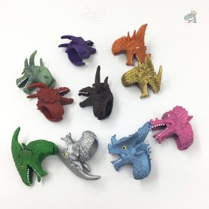 Bague dinosaure verte en plastique ludique