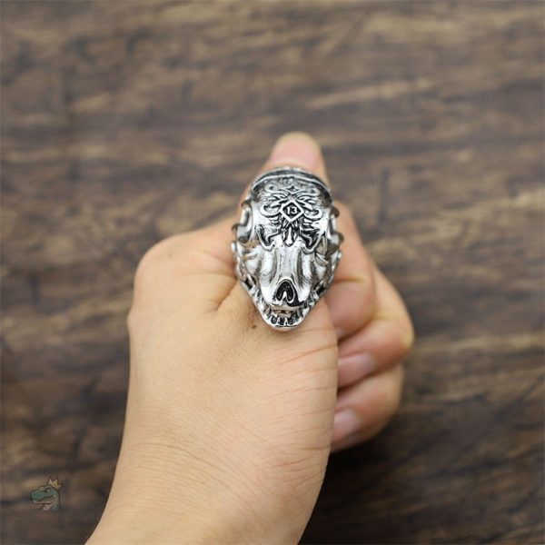 Création de bijou dinosaure, bague pour passionnés