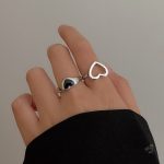 Bague bébé dinosaure, cadeau original et ludique