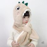 Bonnet doudou avec motifs de dinosaure colorés