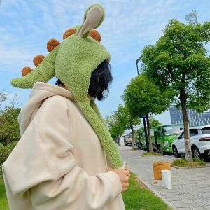 Bonnet dinosaure kawaii pour un look amusant et original