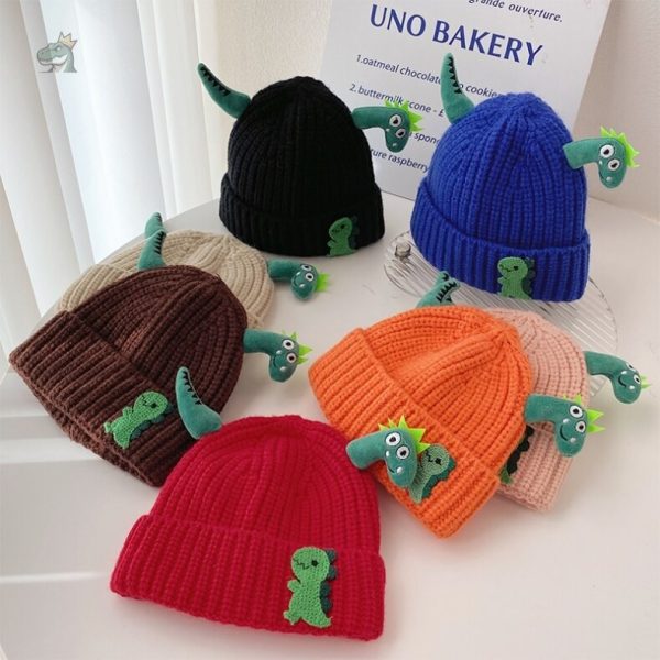 Bonnet rigolo en forme de dinosaure
