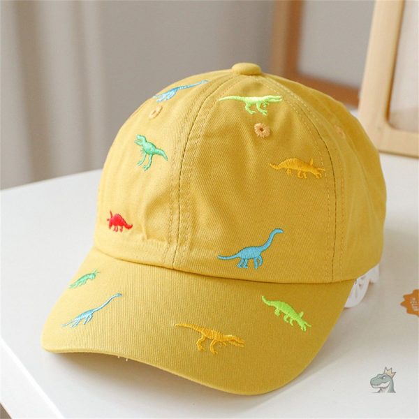 Casquette dino colorée pour un look ludique