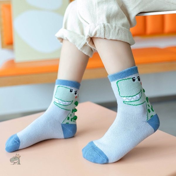 Chaussettes colorées alliant dinosaures et astronautes