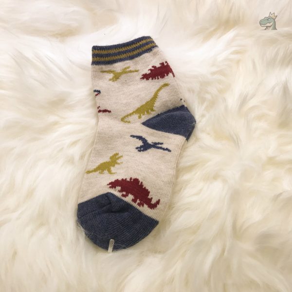 Accessoire tendance : chaussettes dinosaure pour jeunes
