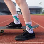 Chaussettes avec motifs de dinosaures adorables et ludiques