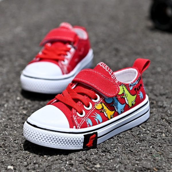 chaussure-geox-dinosaure-1 Chaussures dinosaure stylées pour enfants