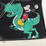 Sneakers pour enfants avec design dinosaure