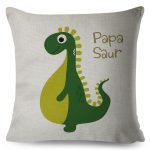 Coussin petit dinosaure en peluche