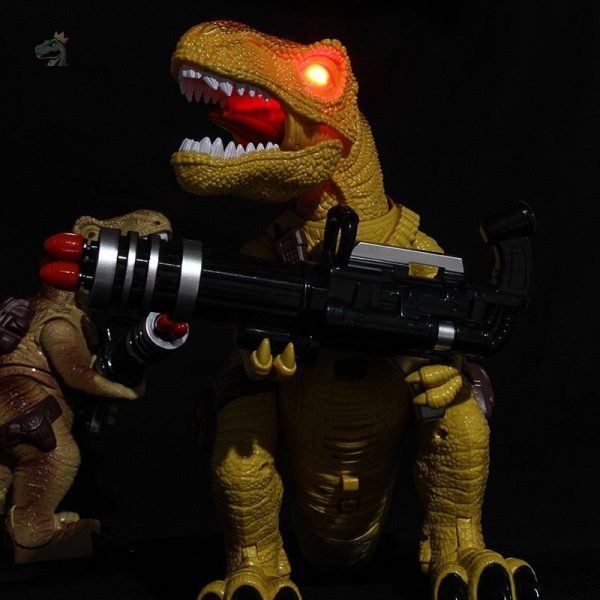 dinosaure-telecommande-jouet-club-1 Tyrannosaure Commando télécommandé en action