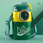 Gourde verte en forme de dinosaure amusant