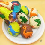 Oeuf de dinosaure, accessoire ludique pour réduire le stress