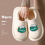 Chausson dinosaure, parfait pour des soirées cocooning