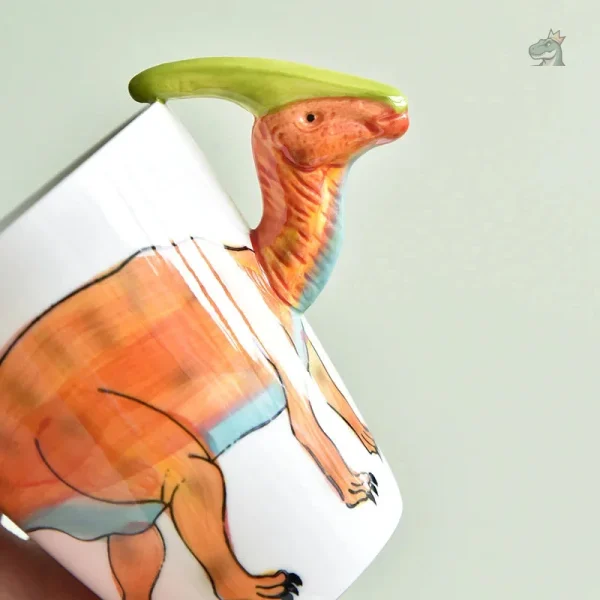 Tasse en forme de dinosaure en relief