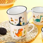 Tasse avec motif de dinosaure coloré pour enfants